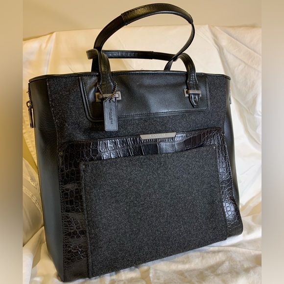 Like NEW, VINTAGE COACH!! Taylor leather, croc & wool accents & expandable sides - Picture 6 of 16